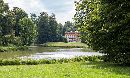 Link zu Schloss und Park Schönbusch