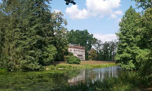 Bild: Schloss und Park Schönbusch